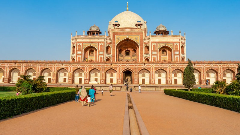 Humayun’s Tomb Delhi UNESCO World Heritage site with Mughal architecture and garden pathway