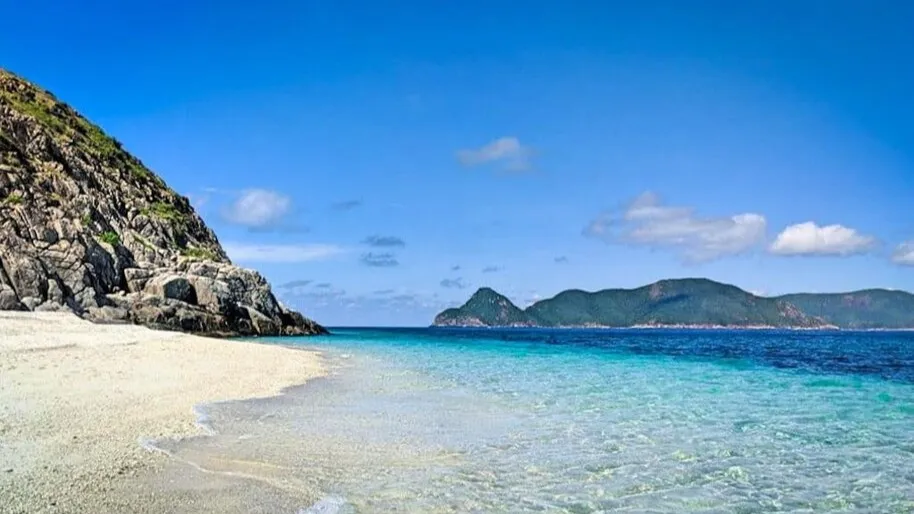 Hidden Islands in Asia With Crystal Clear Water